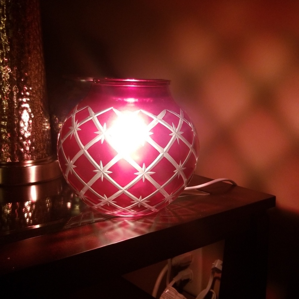 Scentsy Christmas glow warmer